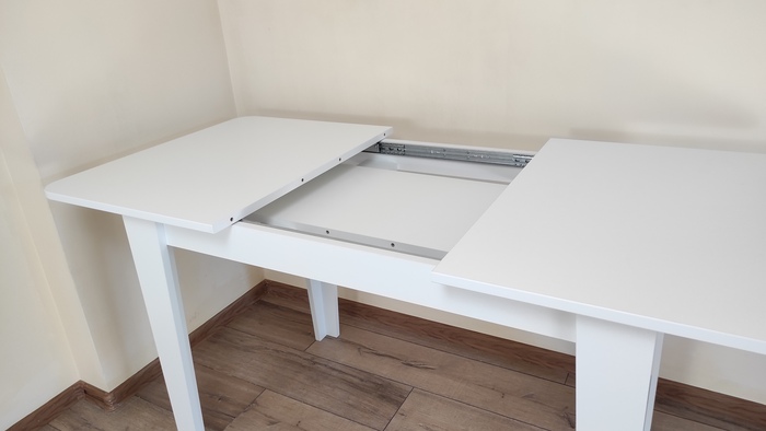 Стол обеденный KEWIN 110/145х70хh75,5, белый